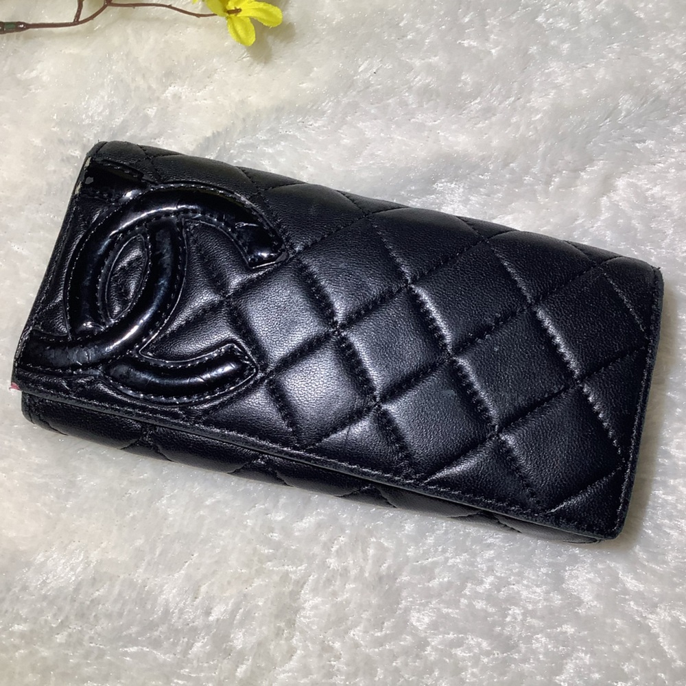 Vintage CHANEL Black Quilted Wallet  Good Condition